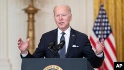 رئیس جمهوری آمریکا: احتمال حمله روسیه به اوکراین همچنان بسیار زیاد است؛ قاطعانه پاسخ خواهیم داد