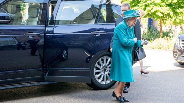 ملکه بریتانیا به کرونا مبتلا شد