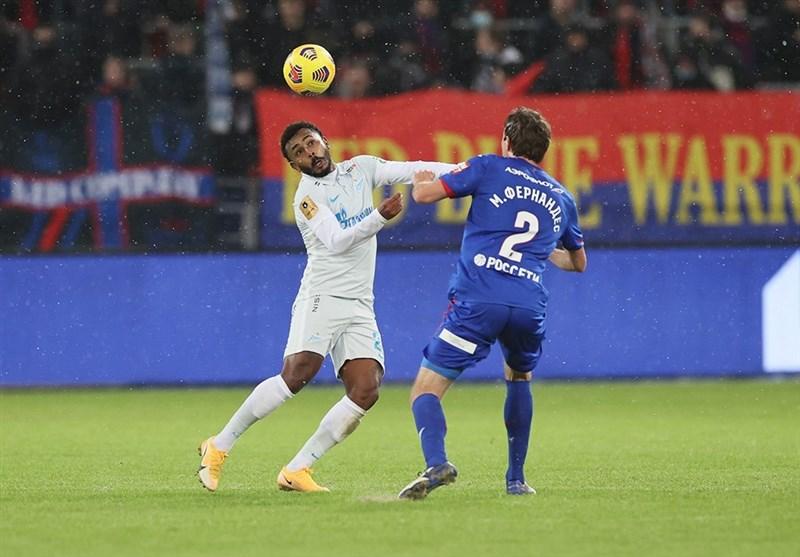 سرمربی پیشین تیم ملی روسیه: شعار «فوتبال خارج از سیاست» بی‌معنا شده است