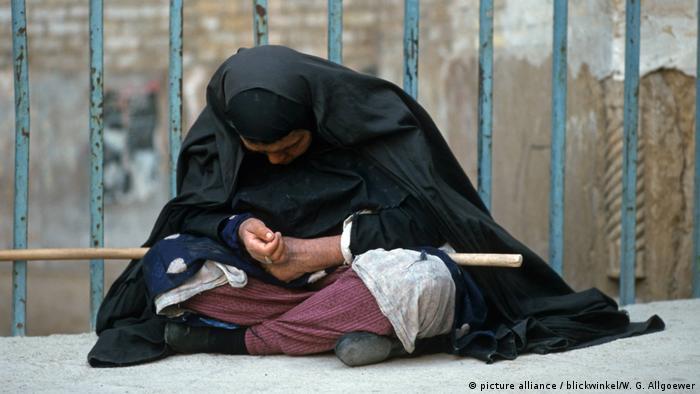 تورم ۴۰ درصدی و پیش‌بینی افزایش فقر مطلق در ایران