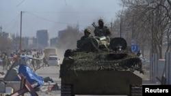 تغییر موضع روسها در جنگ اوکراین همزمان با افزایش فشارهای بین‌المللی و مقاومت اوکراینی‌ها