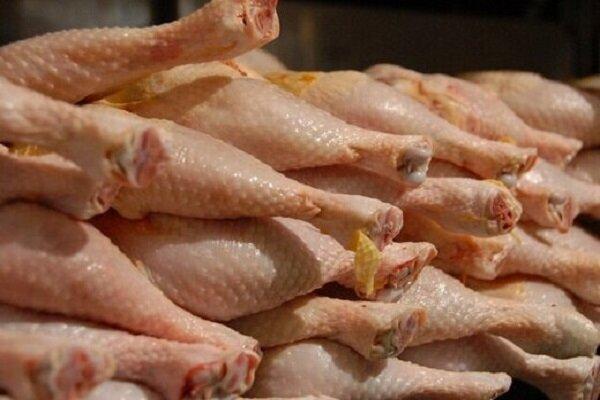 کشف و ضبط بیش از ۵ تن مرغ از واحد قطعه بندی غیر مجاز در پایتخت