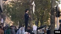 هشدار دوباره فرمانده کل نیروی انتظامی جمهوری اسلامی درباره حجاب: هنجارشکنی را برنمی‌تابیم 