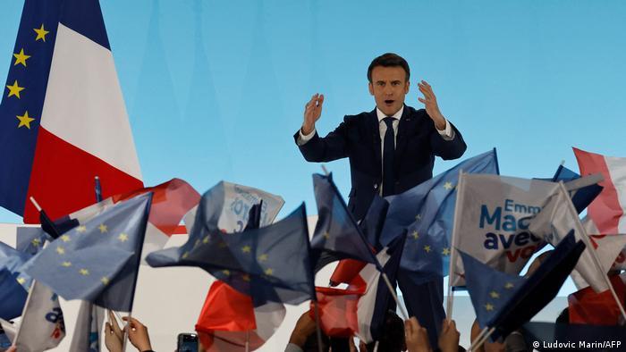 انتخابات فرانسه؛ "جلوی پیروزی لوپن را بگیرید"