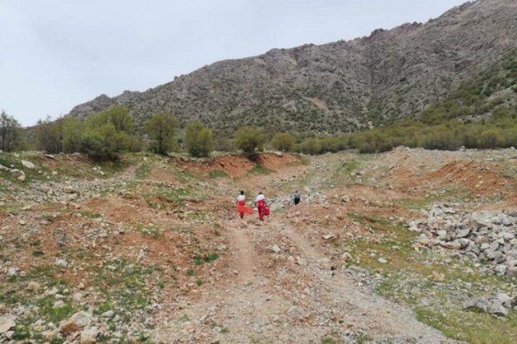 امدادرسانی به کوهنورد مصدوم در کوه شاهو روانسر