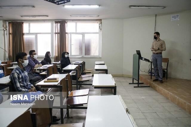 دانشجویان در مرتبه پایینی از انگیزه قرار دارند/هیهات که سیاست‌گذاران، فرزندان زمان خویش نیستند!
