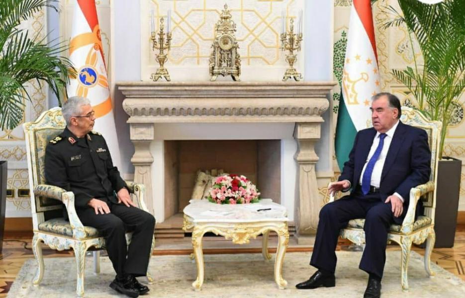سرلشکر باقری با رئیس جمهور تاجیکستان دیدار کرد