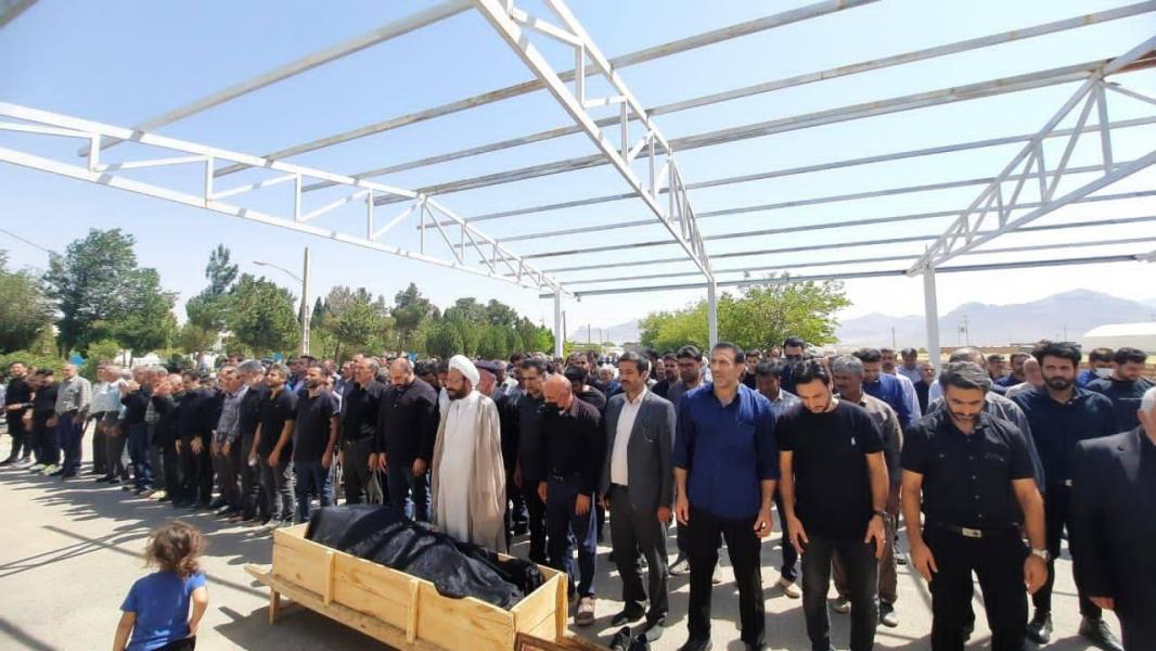 چرا خانواده حسین عبدالباقی در مراسم دفن وی شرکت نکرد؟ + عکس
