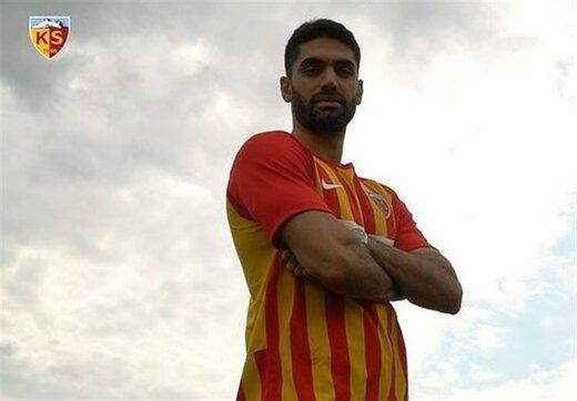 پایان شایعات؛ علی کریمی سرانجام از فیفا مجوز گرفت/عکس