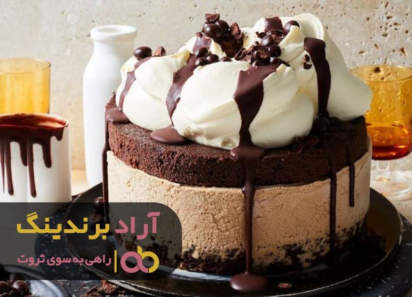 کیک بستنی شکلاتی لیوانی غلیظ کافی شاپی