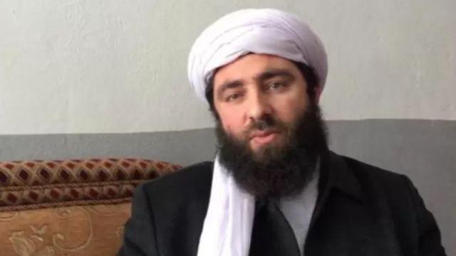 مجیب الرحمن انصاری، امام مسجد گازرگاه هرات و از طرفداران طالبان در پی یک حمله انتحاری کشته شد