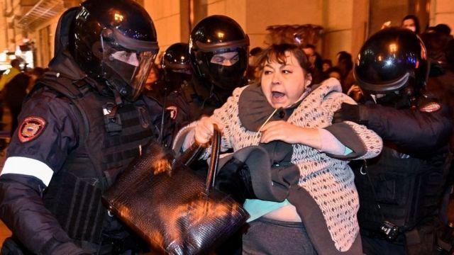 بازداشت صدها معترض به برنامه بسیج نیروهای ذخیره در روسیه