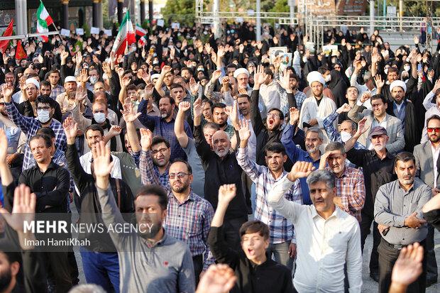 تجمع خودجوش مردم مازندران در اعتراض به آشوب ها برگزار می شود
