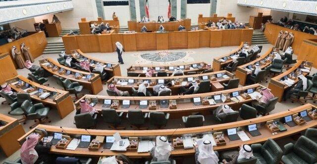 نتایج غافلگیرکننده انتخابات پارلمانی کویت؛ پیشتازی مخالفان و حضور زنان و کاهش حضور قبایل