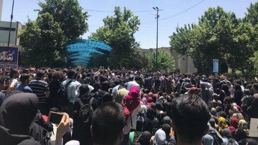 ببینید | ویدیوی خبرگزاری فارس از تجمع دانشجویان در دانشگاه تهران در ۹ مهر