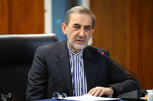 ولایتی: ایران آماده میانجیگری در روابط ایروان و باکو است