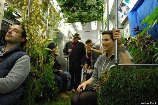 عجیب‌ترین گالری‌های دنیا؛ گالری در دستشویی/عکس