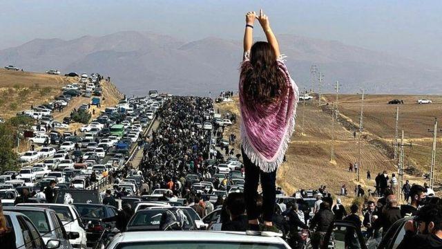اعتراضات گسترده در ده‌ها شهر ایران همزمان با چهلم مهسا امینی