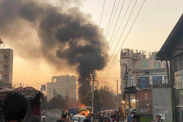 اتوبوس حامل کارمندان دولت افغانستان هدف حمله انفجاری قرار گرفت