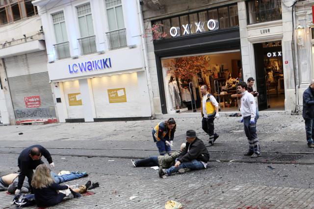 انفجار انتحاری استانبول در خیابان تقسیم استانبول  - Gooya News
