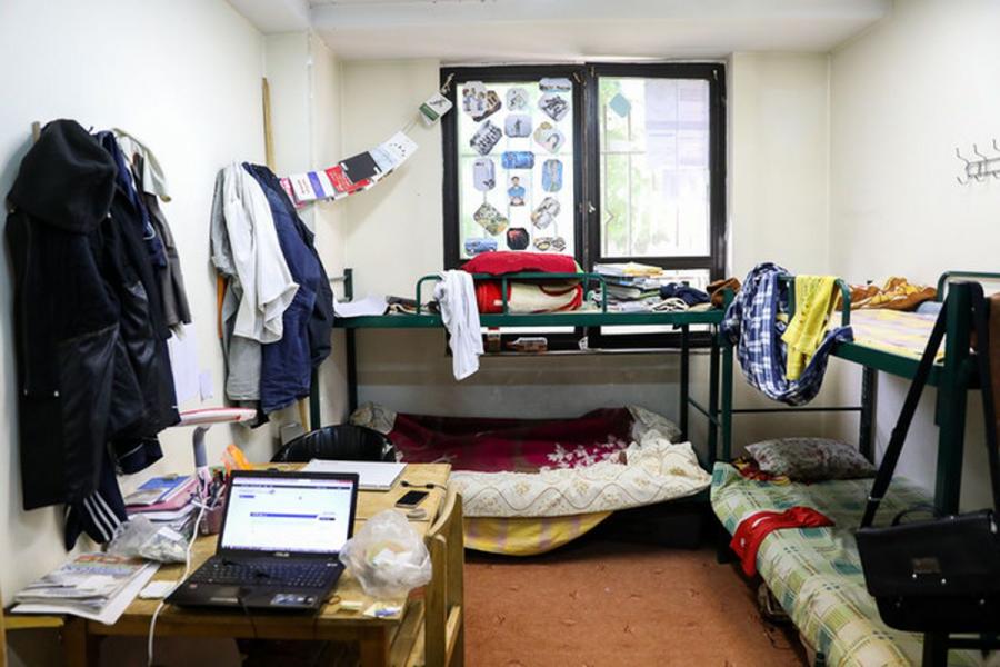 پیگیری توسعه خوابگاه‌های دانشجویی دانشگاه شهید چمران اهواز