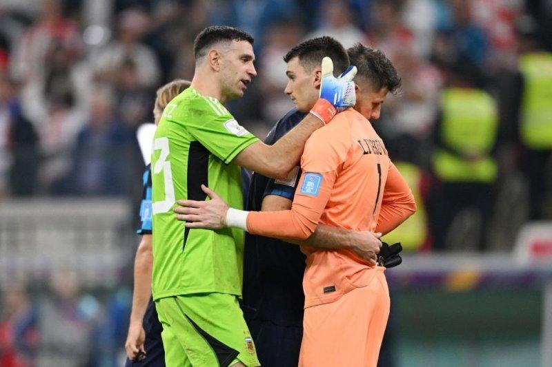 لیواکوویچ در آغوش مارتینز آرام گرفت / پدیده کرواسی و تحویل تلخ دستکش طلا به رقیب