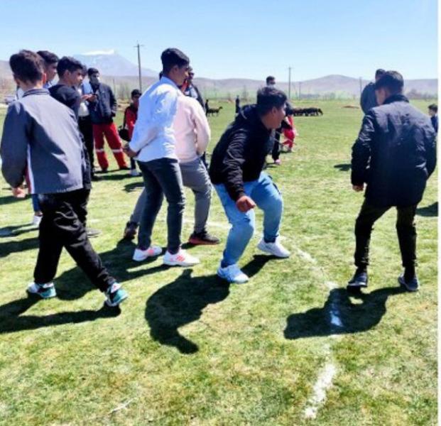 ثبت ملی بازی "دست چاله" روستای وندرآباد اسدآباد