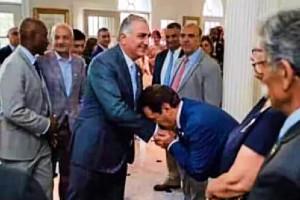 تأملی بر امکان بی‌طرفی «شاهزاده» رضا پهلوی و نظام شاهی - Gooya News