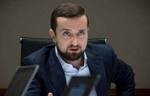 رسوایی فساد مالی و استعفای دسته‌جمعی مقامات اوکراین