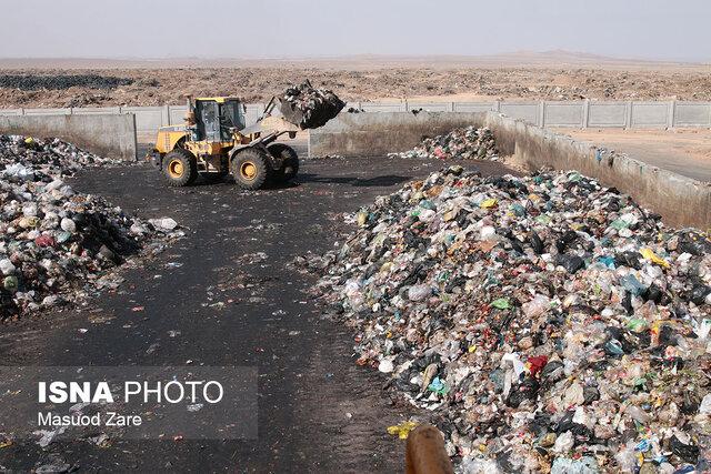 جمع‌آوری روزی حدود ۶۰۰۰ تن زباله در تهران/ کیسه‌های پلاستیکی دومین پسماند تولیدی تهرانی‌ها