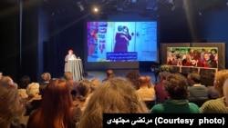 شب همبستگی با «زن زندگی آزادی» در آلمان؛ نیلوفر بیضایی از «زندگی انسانی» سخن گفت