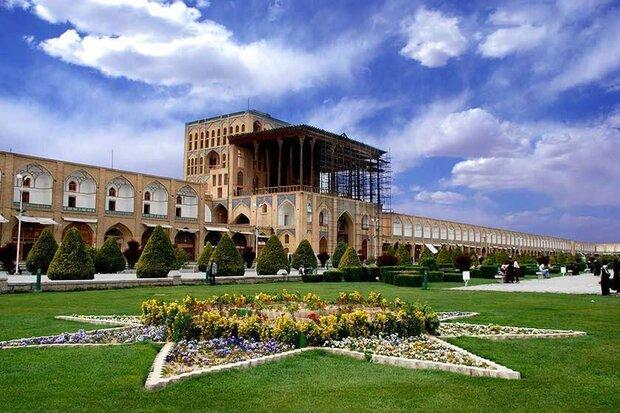 هوای اصفهان در ۵ منطقه پاک است/ شاخص هوا ۵۸