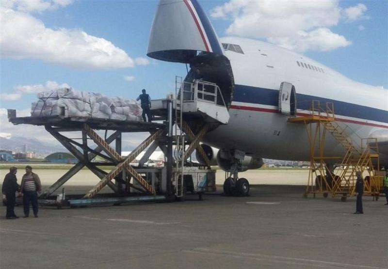 رویترز: ایران در قالب محموله‌های امدادی به زلزله‌زدگان سوری، تسلیحات نظامی ارسال کرده است