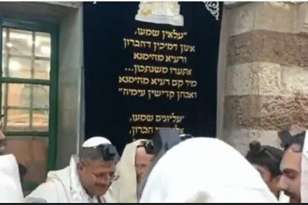 یورش «بن گویر» به مسجد ابراهیمی در الخلیل+ فیلم