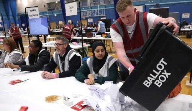 زنگ خطر برای حزب حاکم انگلیس؛ کارگر‌ها پیشتاز انتخابات محلی