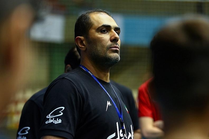 صادقیانی: ۶ اردو تا آغاز قهرمانی زیر ۱۶ سال آسیا داریم/ باید زودتر بازی‌های تدارکاتی را آغاز کنیم