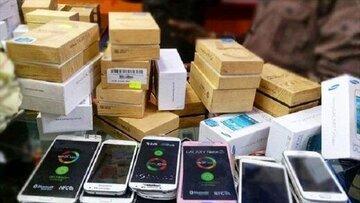 واردات گوشی بالای ۶۰۰ دلار همچنان منطقه ممنوعه