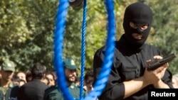 بیانیه تعدادی از خانواده‌های دادخواه ساکن ایران: اعدامها را متوقف کنید