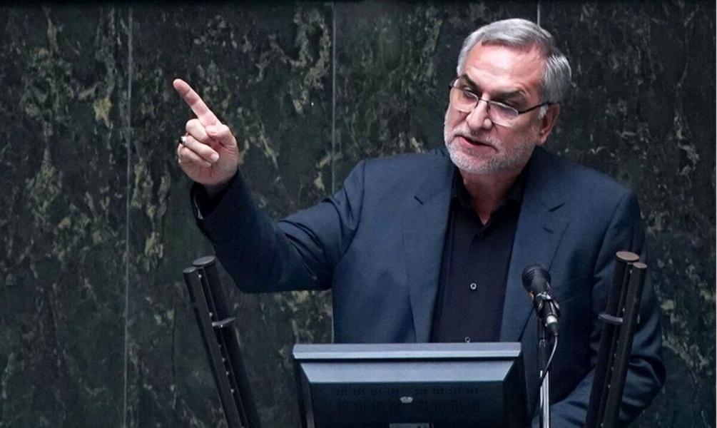  وزیر بهداشت سقط جنین را &laquo;جنایت&raquo; خواند و زنان باردار را تهدید کرد