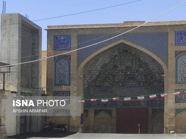 منظر مسجد هزارساله شیراز در معرض آسیب
