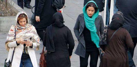   رتبه فاجعه بار ایران در شاخص شکاف جنسیتی در جهان؛ زنان در برابر رکود اقتصادی آسیب پذیرتر هستند