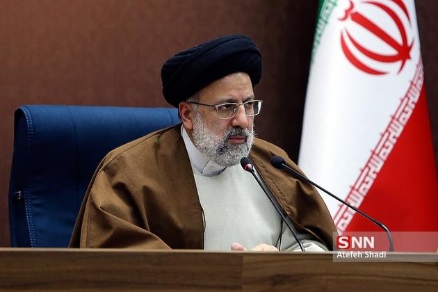 درخواست شورای تبیین مواضع بسیج دانشجویی کشور از رئیس جمهور / با خبردرمانی در بازار ارز، دوگانه معیشت-مذاکره را تقویت نکنید