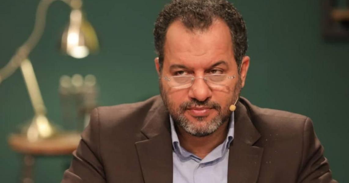 نماینده مجلس: گذرنامه افراد بی‌حجاب را توقیف می‌کنیم