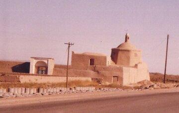 آرامگاه ایلخانی شکاف برداشت/ عکس