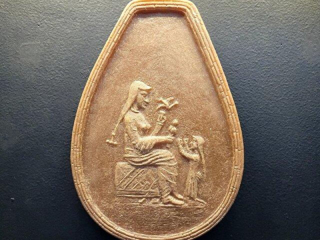 قصه‌های عجیب درباره کودکی در ایران