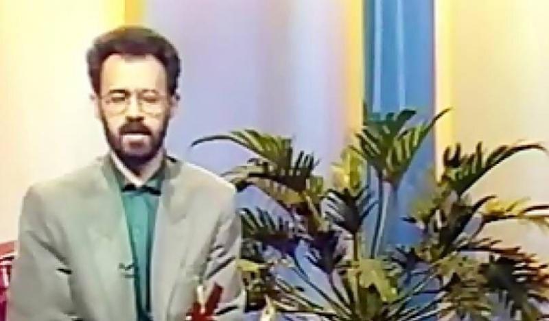 علیرضا قره گوزلو مجری «شما و سیما» در سیمای شبکه دو