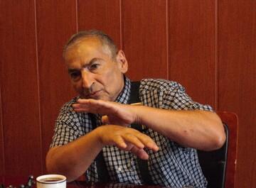 زیباکلام: در دولت احمدی نژاد اساتید بازنشسته اجباری می شدند در دولت رئیسی اخراج!