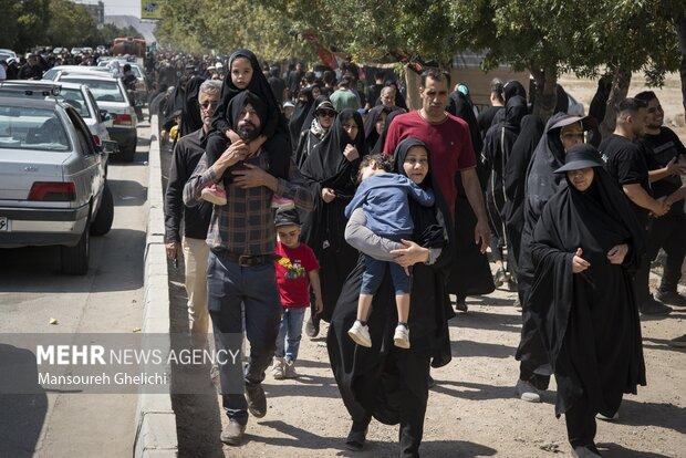 برگزاری همایش جاماندگان اربعین در ۱۱ نقطه شهرستان آران و بیدگل