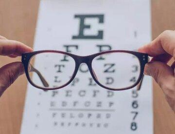 برای سلامت چشم چه بخوریم؟/ نکات مهم برای محافظت از چشم و پیشگیری از پیر چشمی