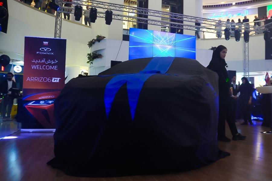 رونمایی از دو محصول خاص فونیکس در نمایندگی مدیران خودرو 777 ارگ تجریش